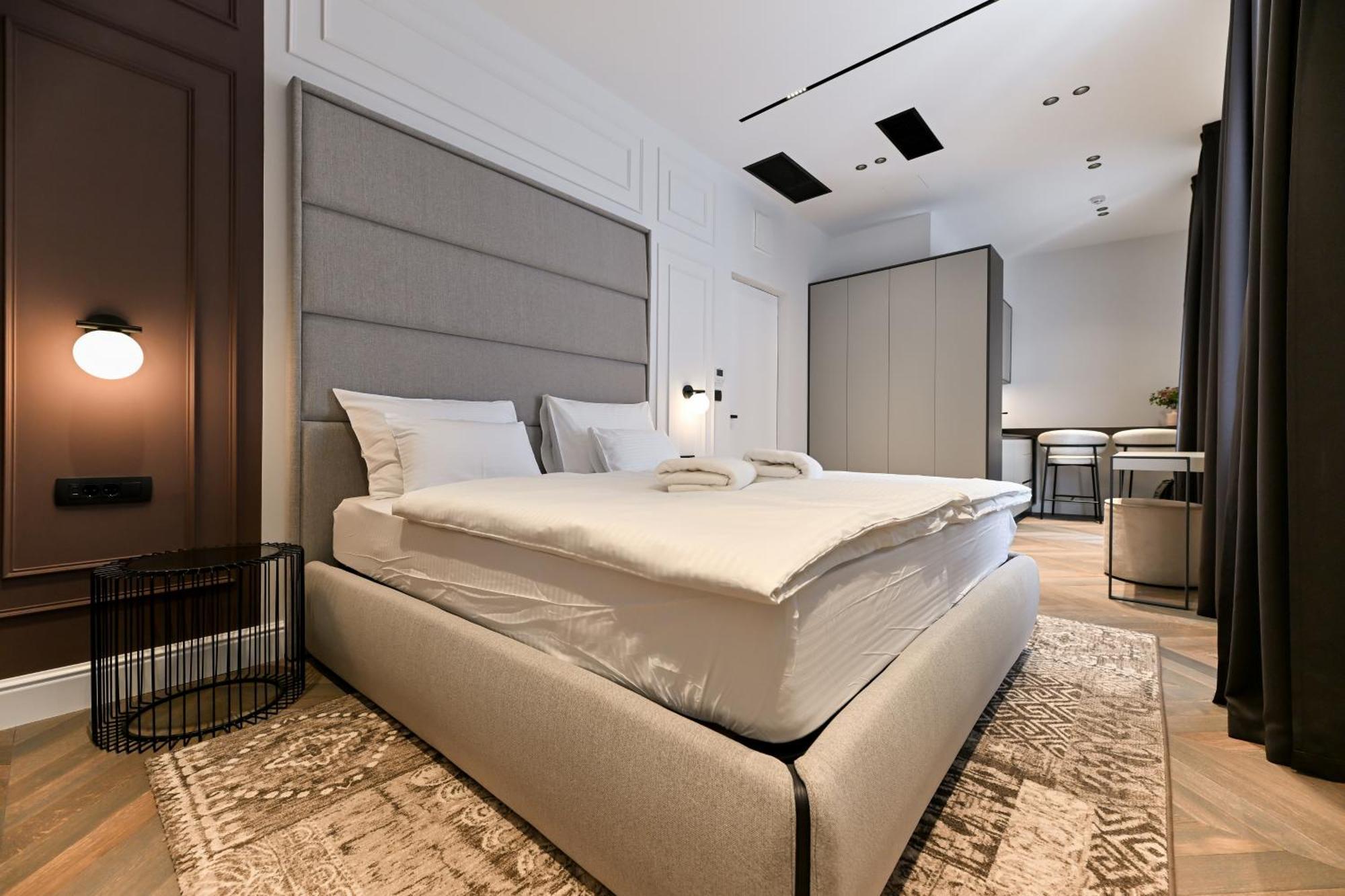 Three Pearls Deluxe Rooms & Studios Задар Екстер'єр фото